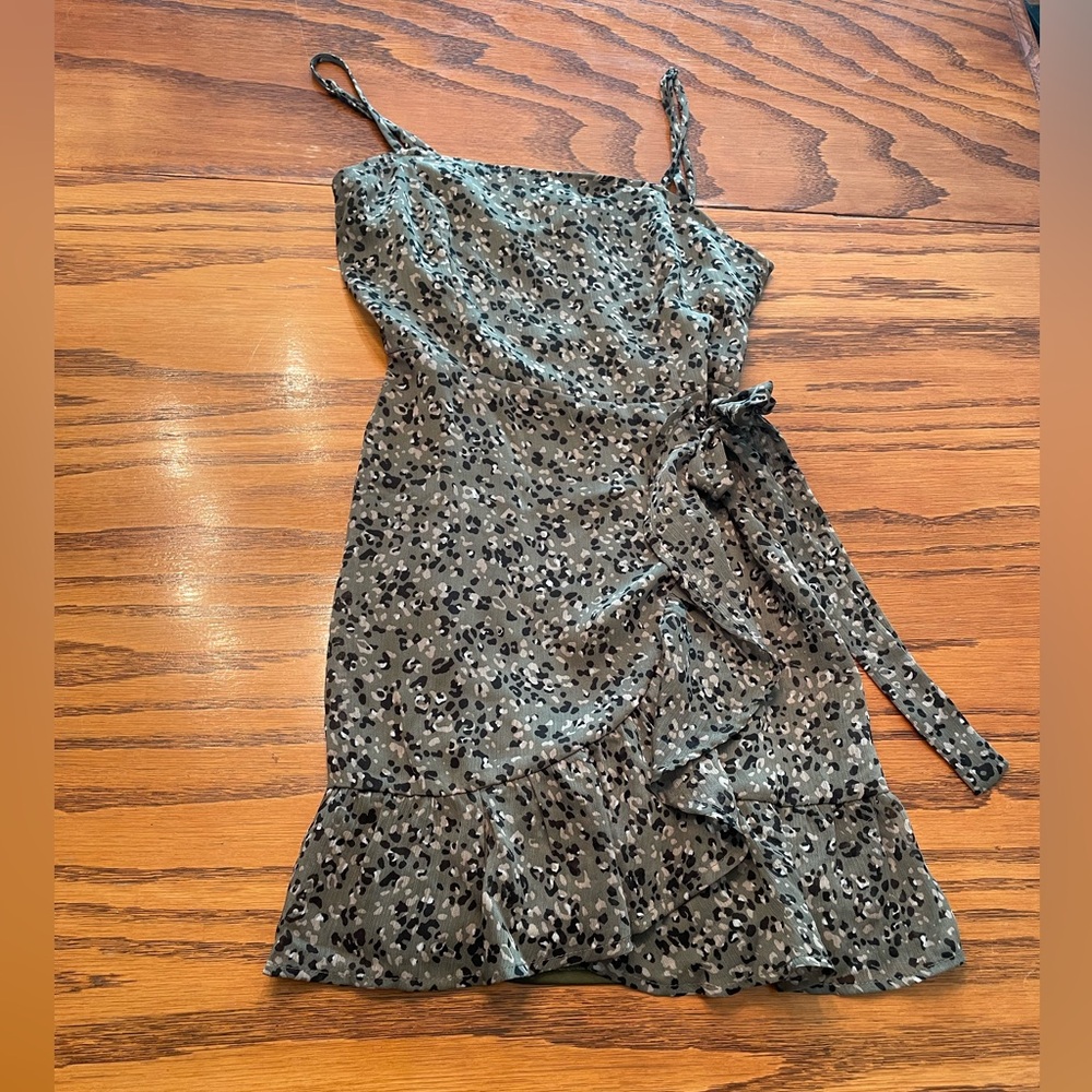 Olive Green Floral Patterned Dress
